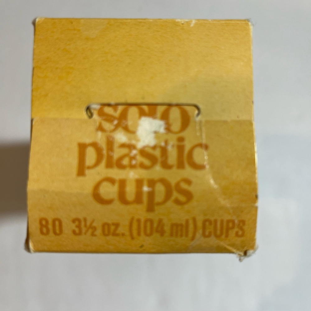 Solo Bathroom Cup Wall Mount 3.5 Oz Plastic Cup VTG  Retro OPEN Box 1970s Flower - Picture 6 of 16